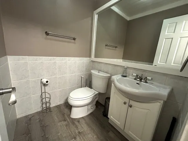 $219,900 | 4147 Continental Drive, Waukegan, IL 60087