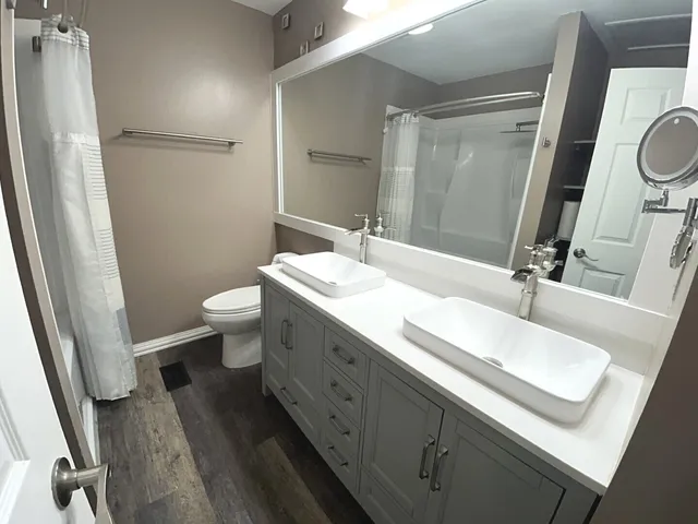 $219,900 | 4147 Continental Drive, Waukegan, IL 60087