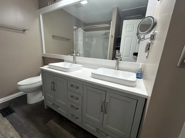 $219,900 | 4147 Continental Drive, Waukegan, IL 60087