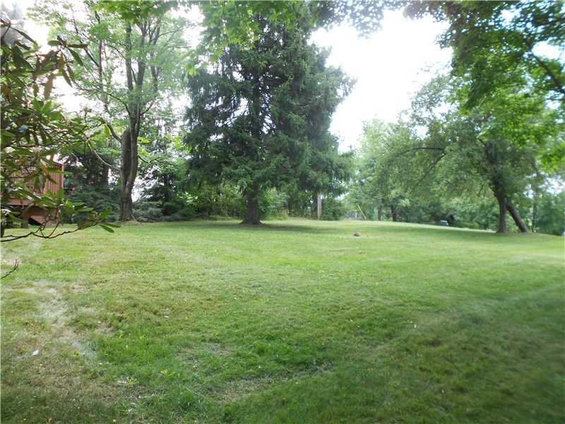 360 Manor Road Wexford, PA 15090 - Photo 21 of 22 Yard/Garden. ANOTHER VIEW OF YOUR FLAT PRIVATE YARD