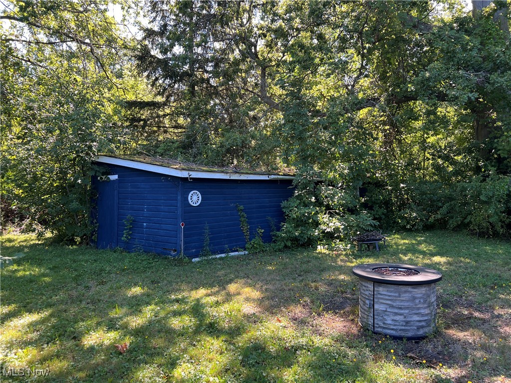 2804 Carpenter Road Ashtabula, OH 44004 - Photo 32 of 32 Storage shed with concrete floor