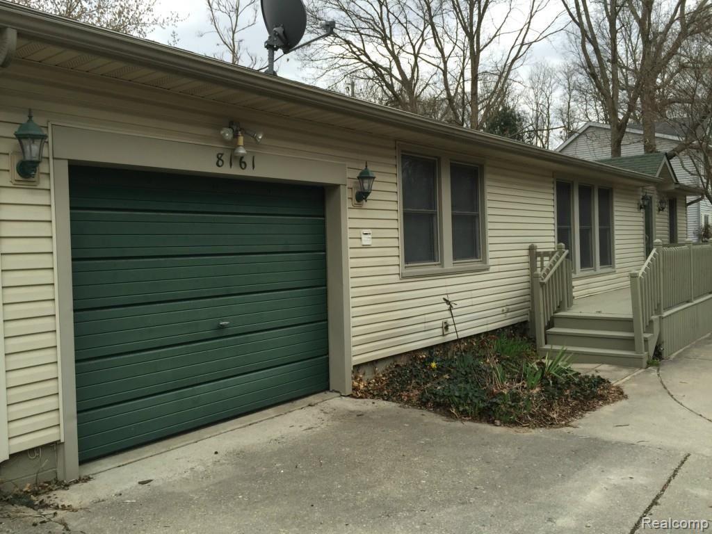 8161 Hamburg Road Brighton, MI 48116 - Photo 2 of 18