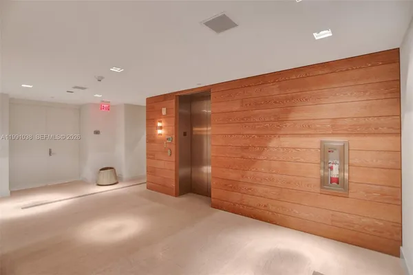 $15,000 | 3535 Hiawatha Avenue, Unit 405, Miami, FL 33133