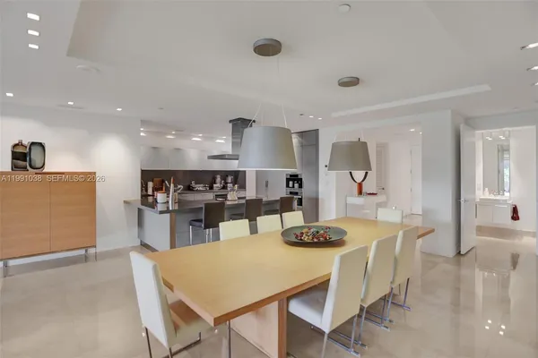 $15,000 | 3535 Hiawatha Avenue, Unit 405, Miami, FL 33133