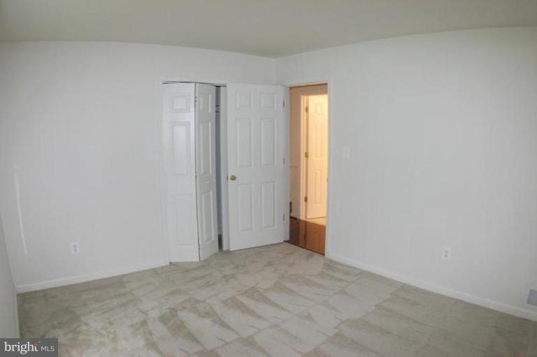 5534 Belfast Place Springfield, VA 22151 - Photo 2 of 19 Bedroom #1