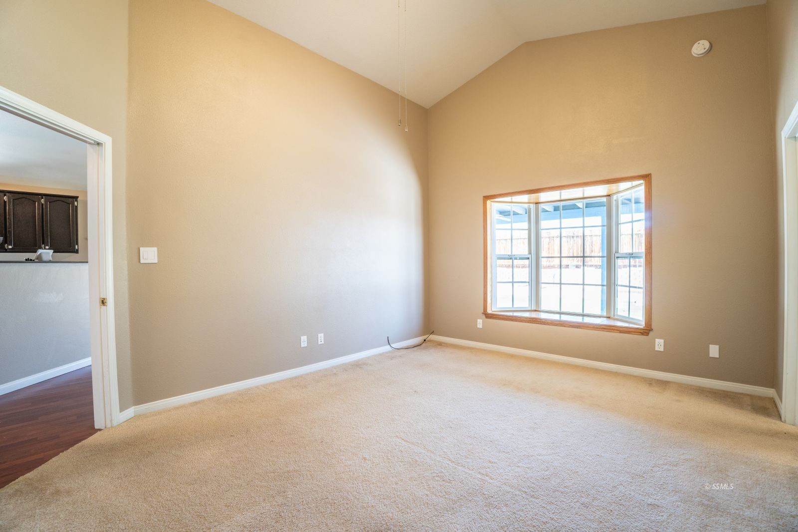 725 South Alvord Street Ridgecrest, CA 93555 - Photo 20 of 36