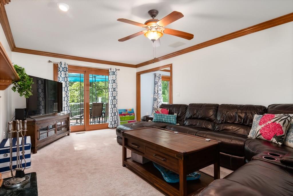 244 Limerick Road Wexford, PA 15090 - Photo 4 of 25 Gallery Image 4