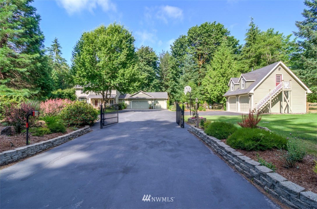 7617 Young Road Northwest Olympia, WA 98502 - Photo 1 of 25 Gallery Image 1