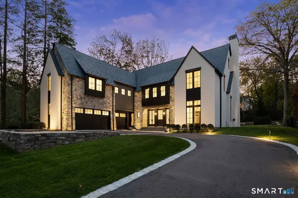 $11,950,000 | 16 Park Avenue, Greenwich, CT 06830