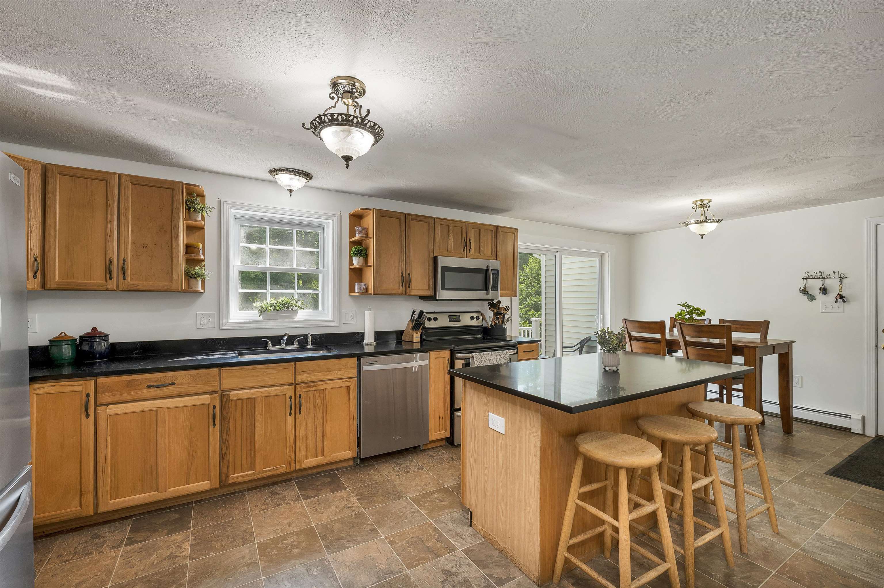 197 Grapevine Road Dunbarton, NH 03046 - Photo 20 of 59 Gallery Image 20