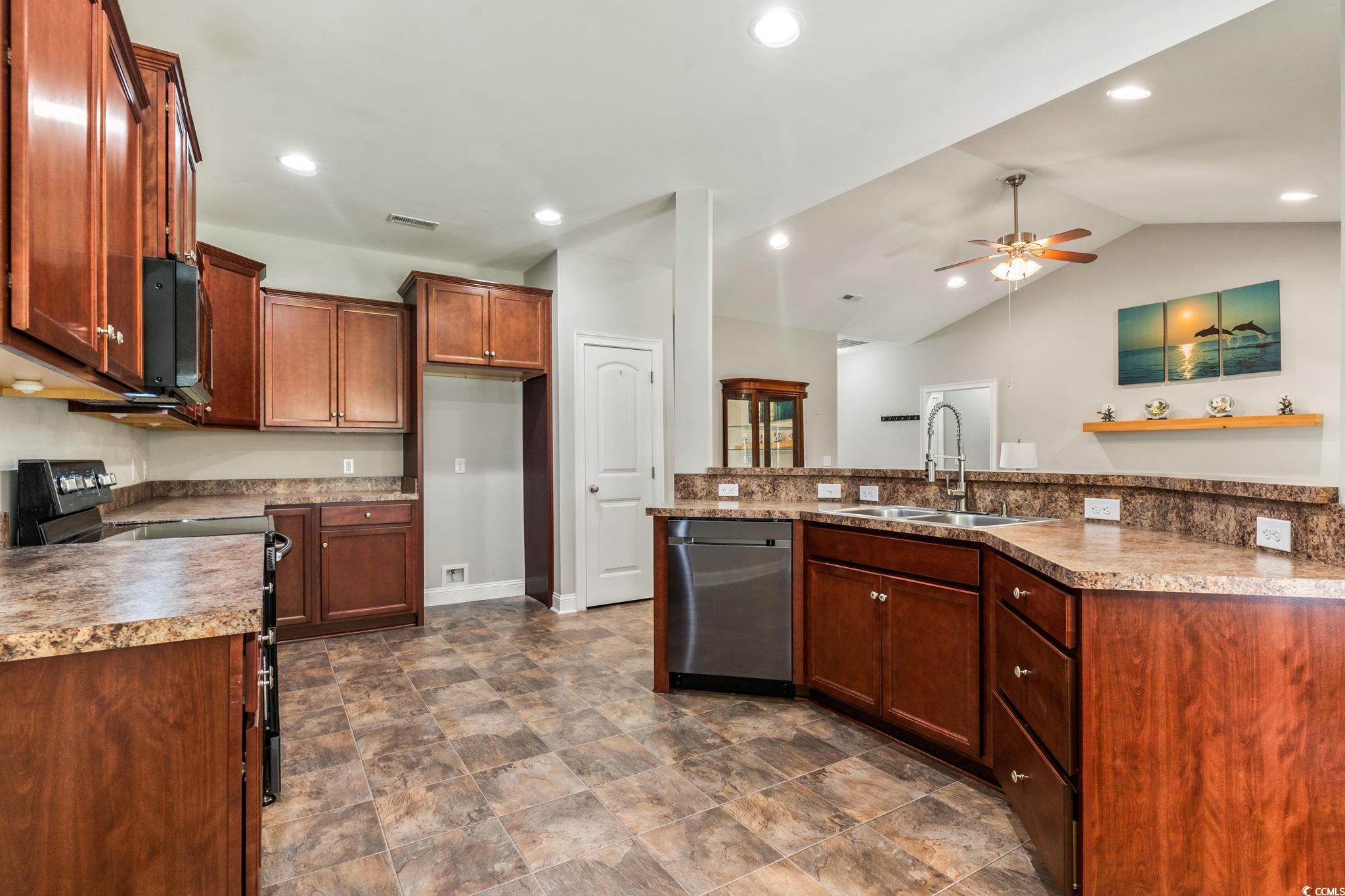 414 Channel View Drive Conway, SC 29527 - Photo 8 of 30 Gallery Image 8