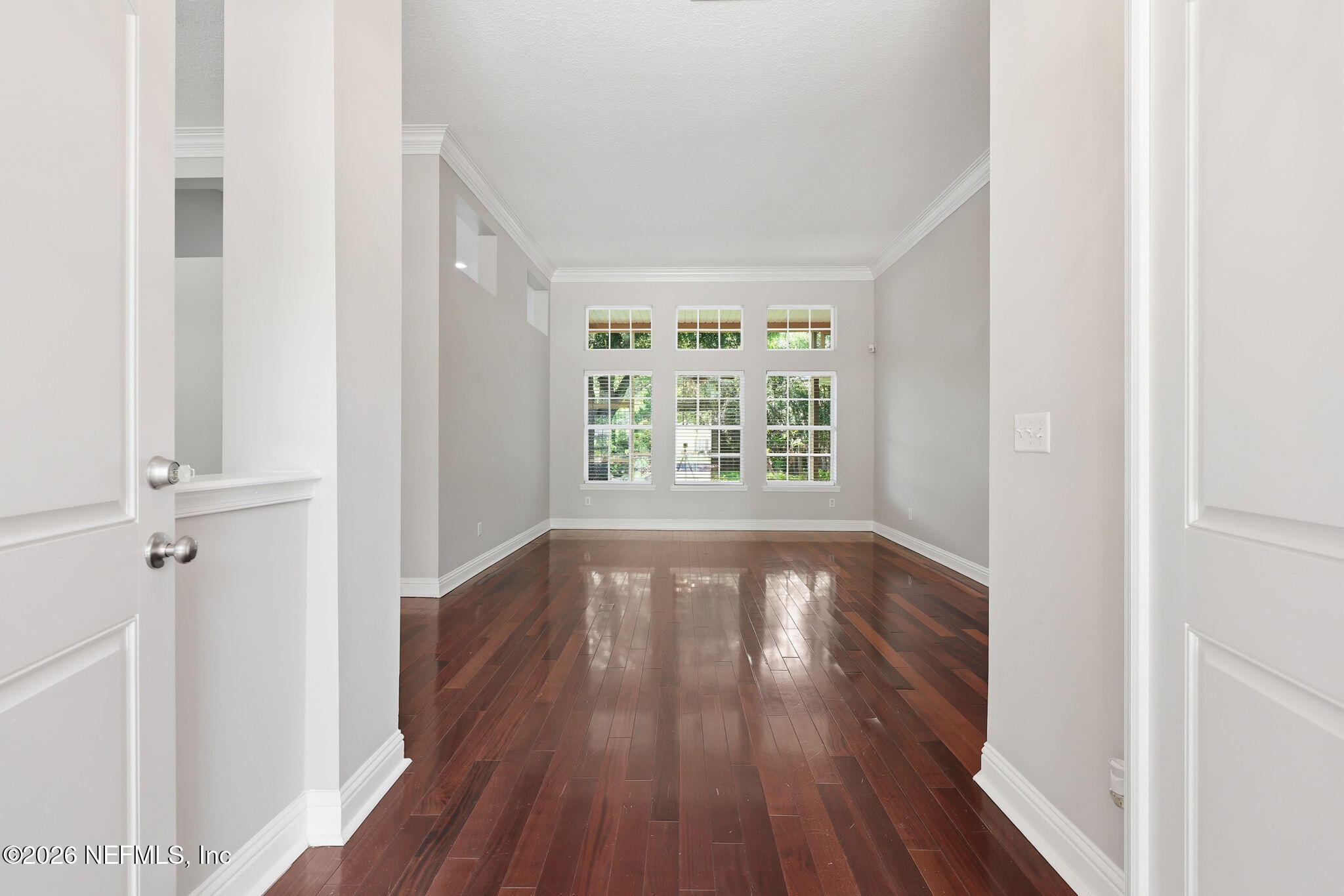 7805 Rittenhouse Lane Jacksonville, FL 32256 - Photo 4 of 35 Foyer Entrance