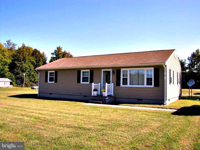246 Rappahannock Road Colonial Beach, VA 22443 - Photo 1 of 30 Exterior (Front)