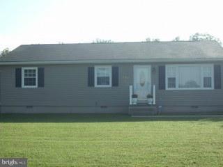 246 Rappahannock Road Colonial Beach, VA 22443 - Photo 18 of 30 Exterior (Front)
