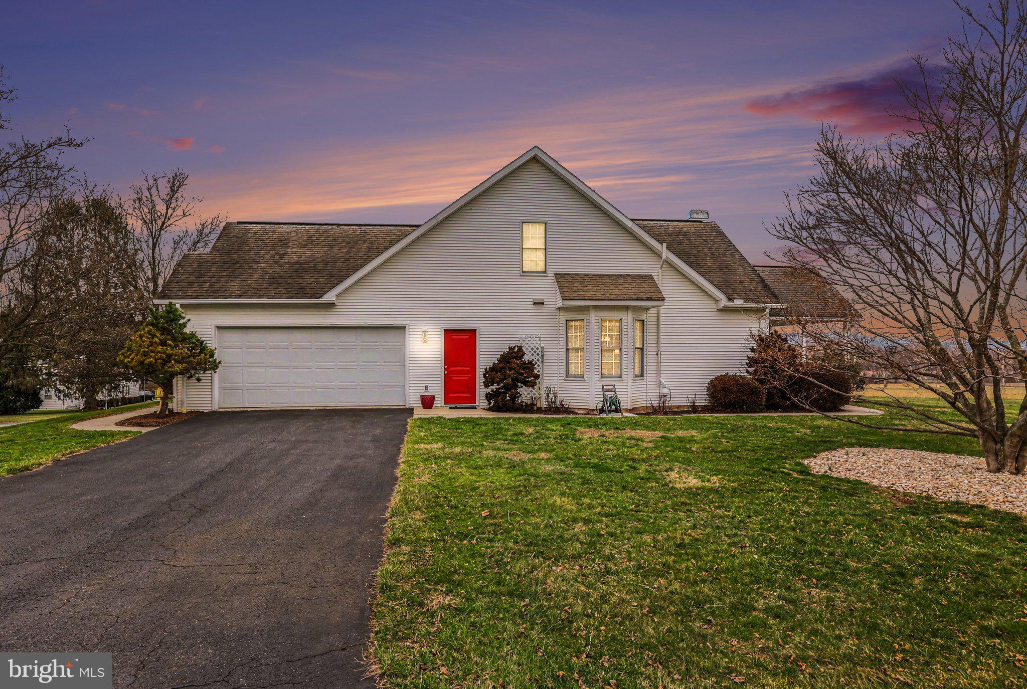 400 Locust Street Halifax, PA 17032 - Photo 3 of 30