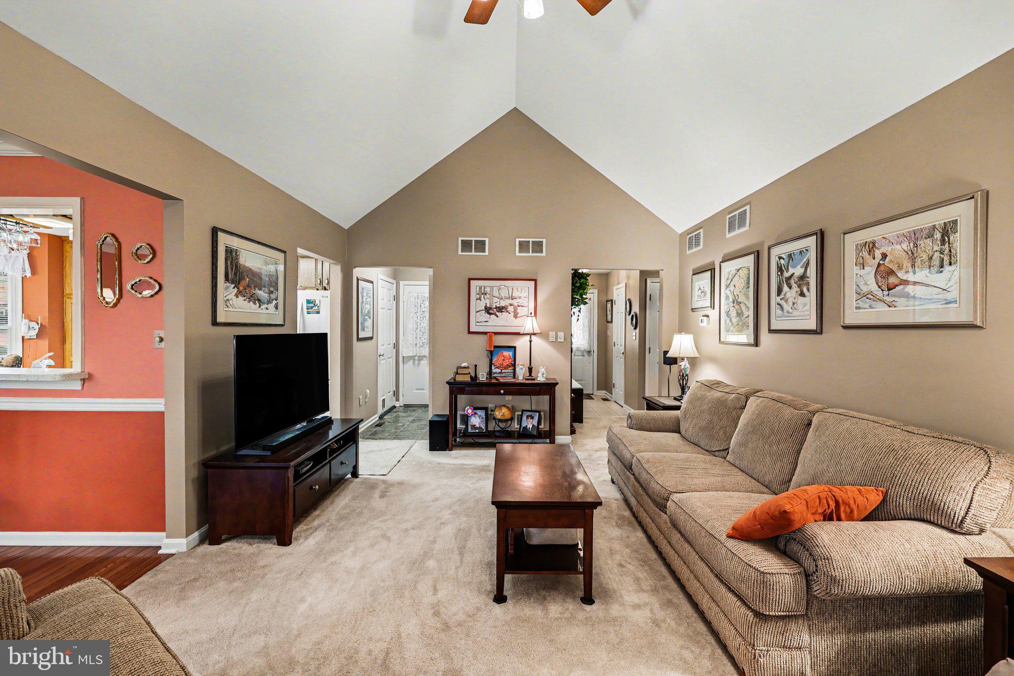 400 Locust Street Halifax, PA 17032 - Photo 8 of 30