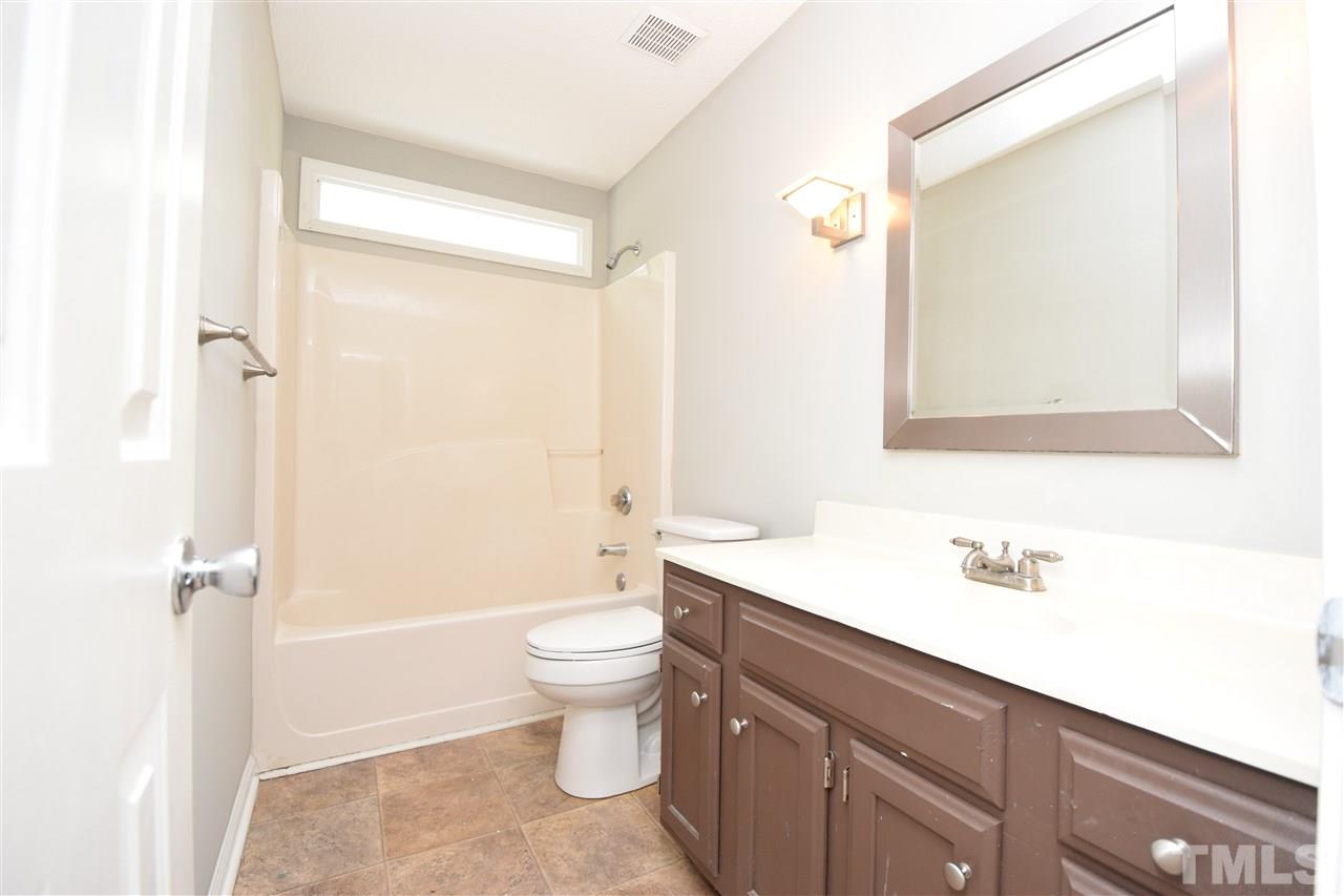 3417 Singleleaf Lane Raleigh, NC 27616 - Photo 19 of 28