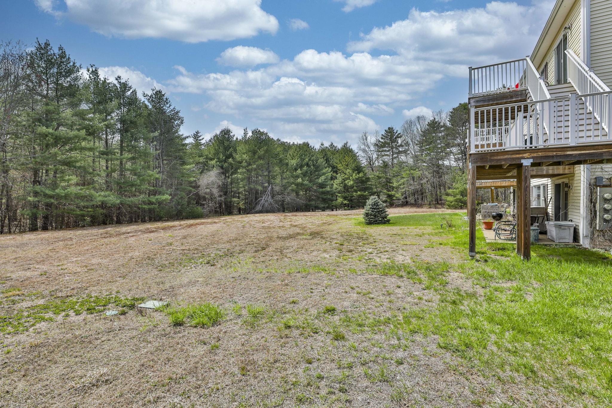 7 Corduroy Road, Unit 24 Amherst, NH 03031 - Photo 19 of 31
