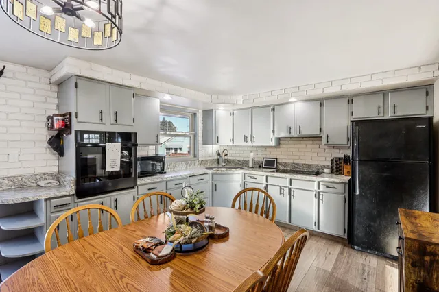 $325,000 | W1083 Lake Drive, Auburn, WI 53010