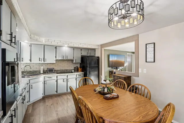 $325,000 | W1083 Lake Drive, Auburn, WI 53010