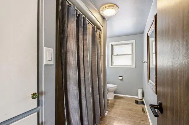 $325,000 | W1083 Lake Drive, Auburn, WI 53010