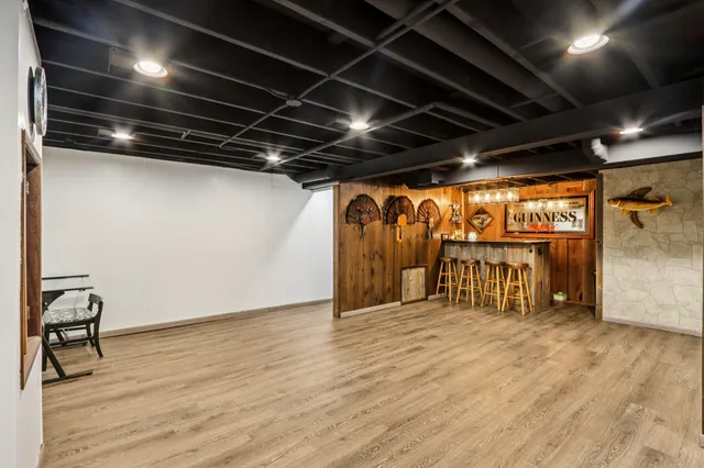 $325,000 | W1083 Lake Drive, Auburn, WI 53010