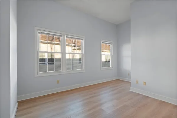 $2,280 | 102 Dixon Street, Unit 12, Providence, RI 02907