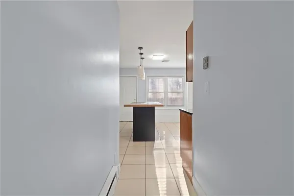$2,280 | 102 Dixon Street, Unit 12, Providence, RI 02907