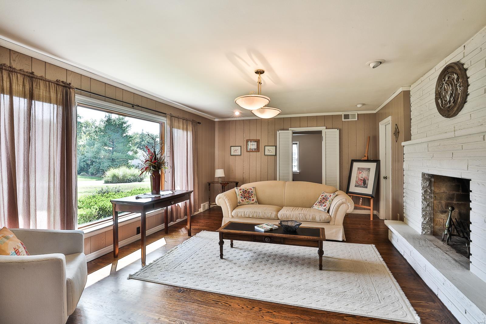 2 Lynnbrook Road St. Louis, MO 63131 - Photo 12 of 36 Gallery Image 12