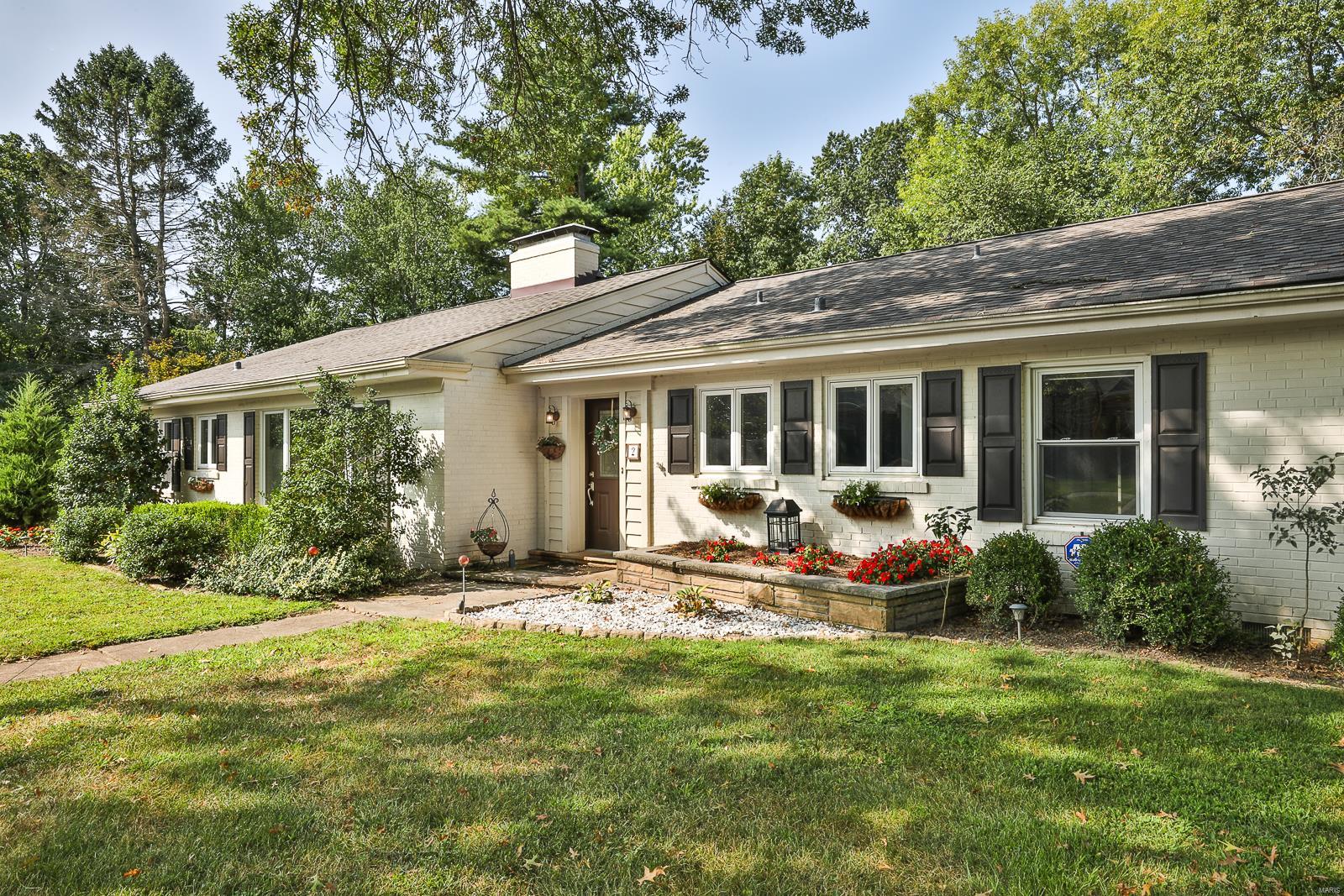2 Lynnbrook Road St. Louis, MO 63131 - Photo 3 of 36 Gallery Image 3