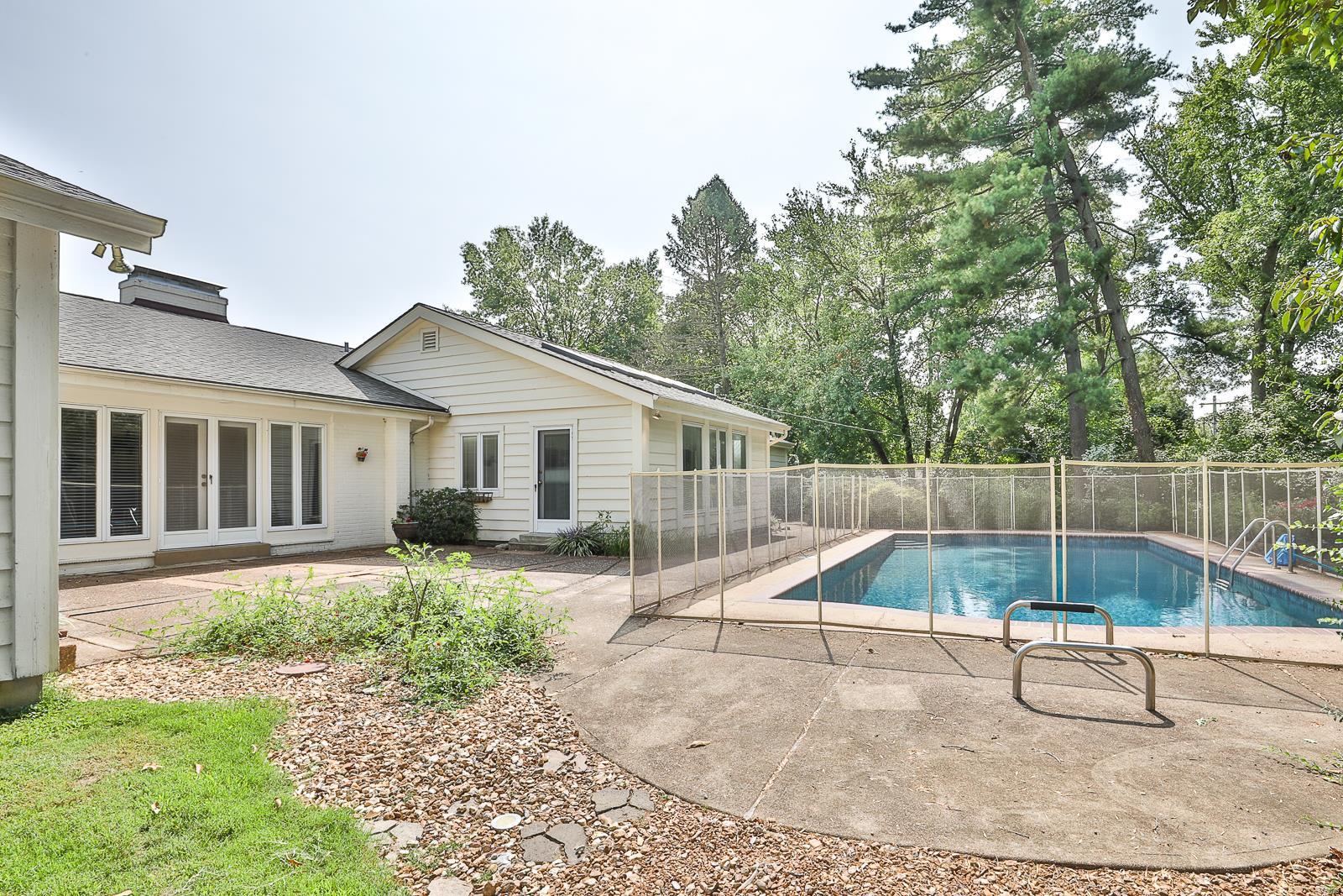 2 Lynnbrook Road St. Louis, MO 63131 - Photo 30 of 36 Gallery Image 30