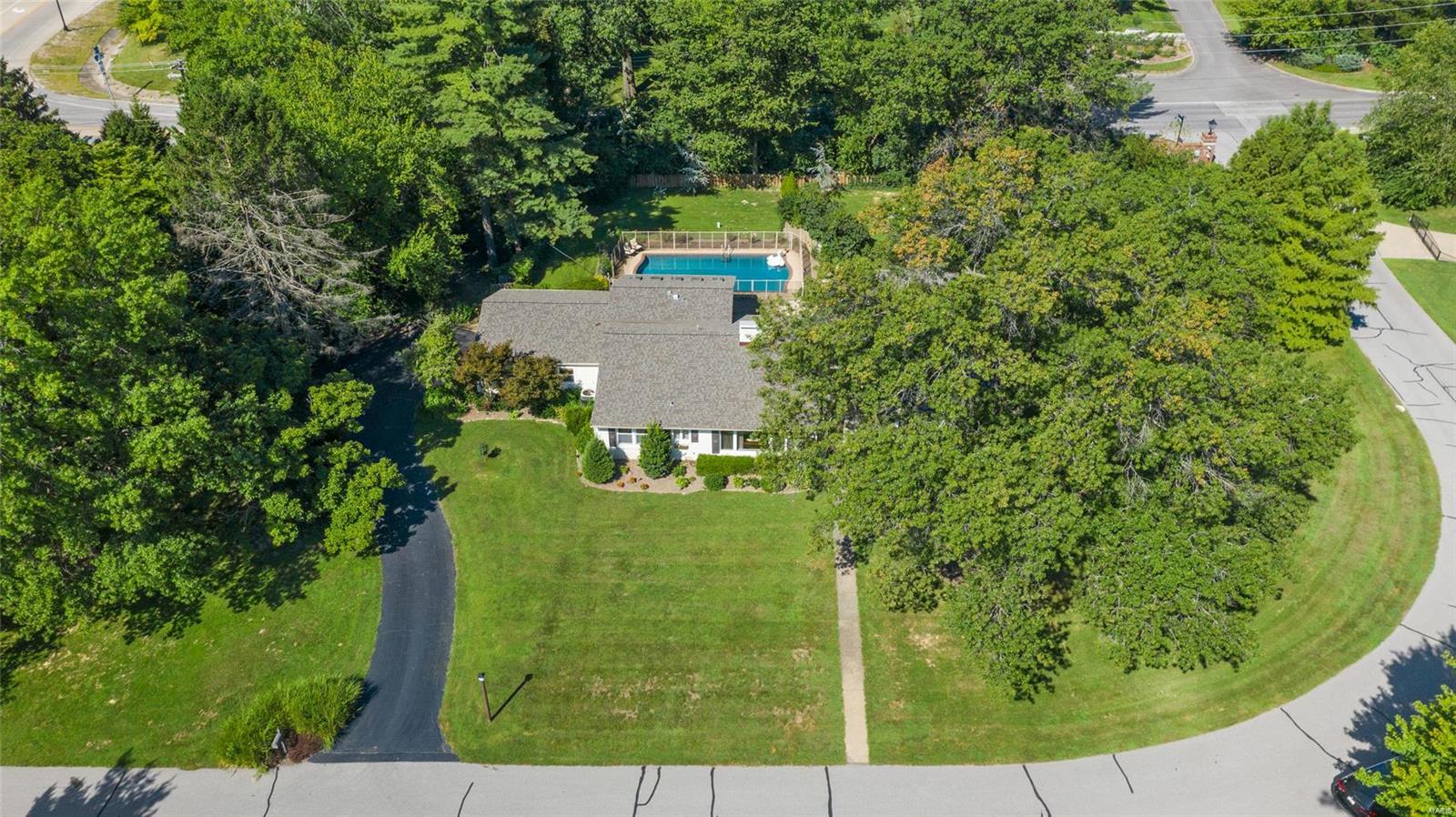 2 Lynnbrook Road St. Louis, MO 63131 - Photo 35 of 36 Gallery Image 35