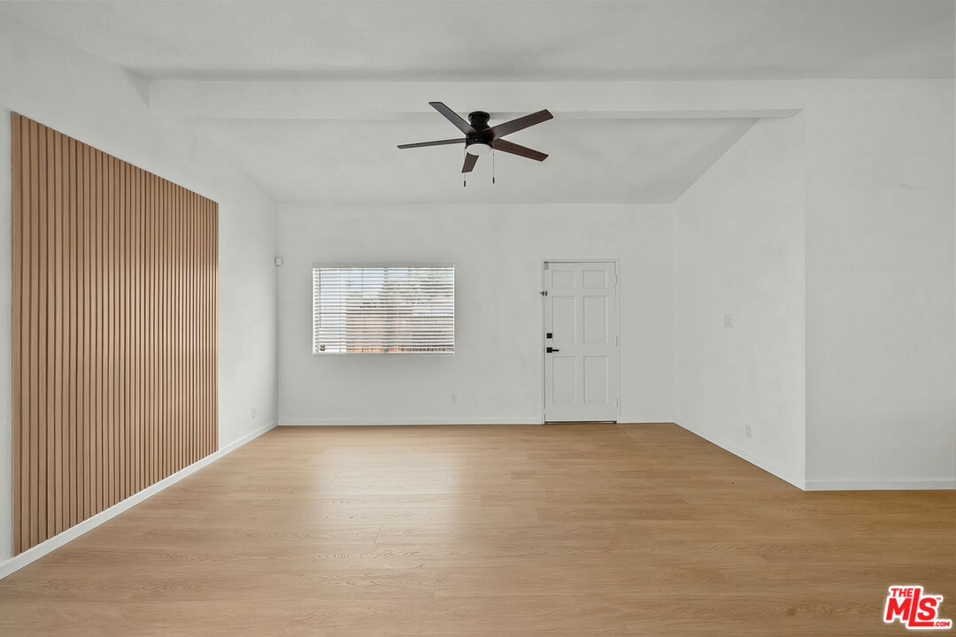 7853 Bothwell Road Reseda, CA 91335 - Photo 12 of 46 Gallery Image 12