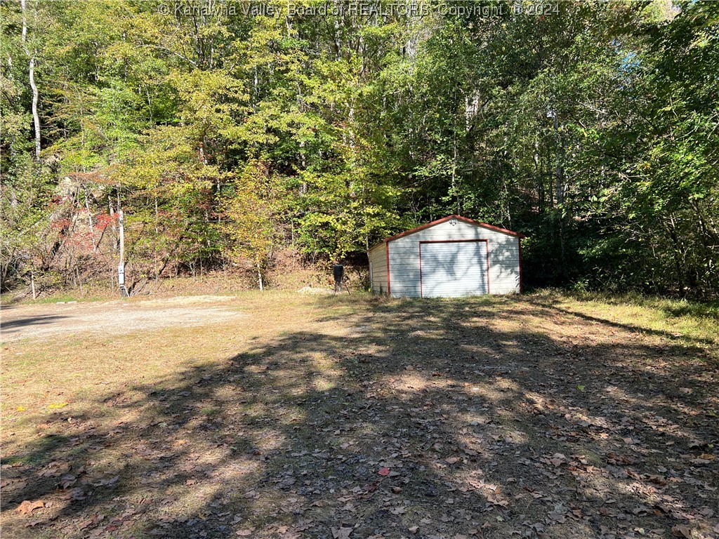 1586 Porter Creek Road Bomont, WV 25030 - Photo 3 of 12 Gallery Image 3