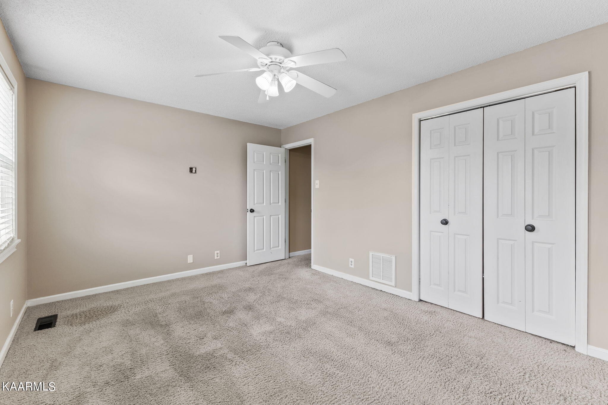 931 Pintail Road Knoxville, TN 37934 - Photo 34 of 51 a view of an empty room with a window