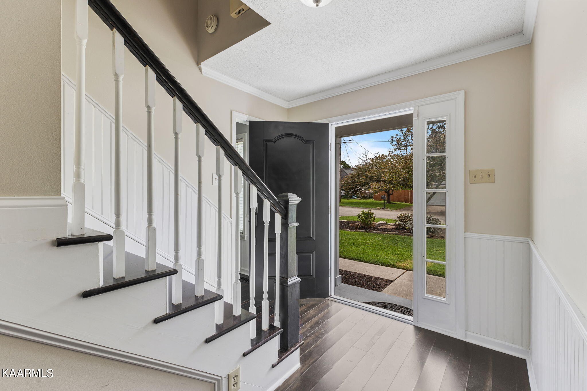 931 Pintail Road Knoxville, TN 37934 - Photo 4 of 51 a view of front door with porch