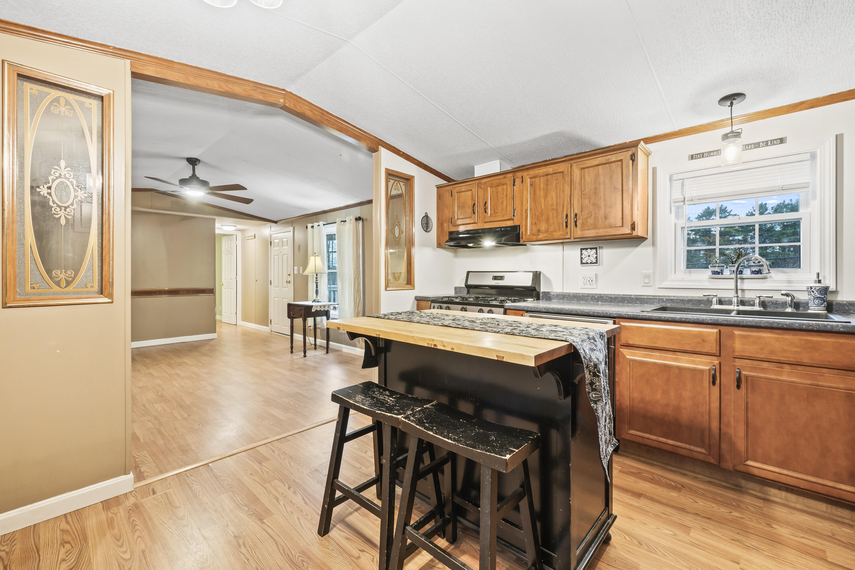 326 Emerys Bridge Road South Berwick, ME 03908 - Photo 10 of 43 326 Emerys Bridge Rd_111