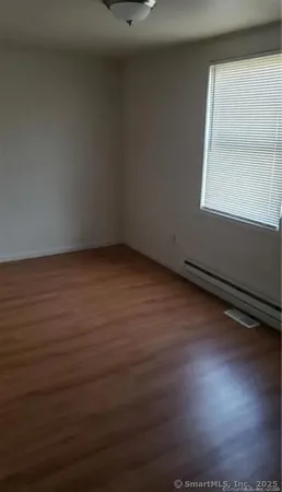 $975 | 1469 Thomaston Avenue, Waterbury, CT 06704