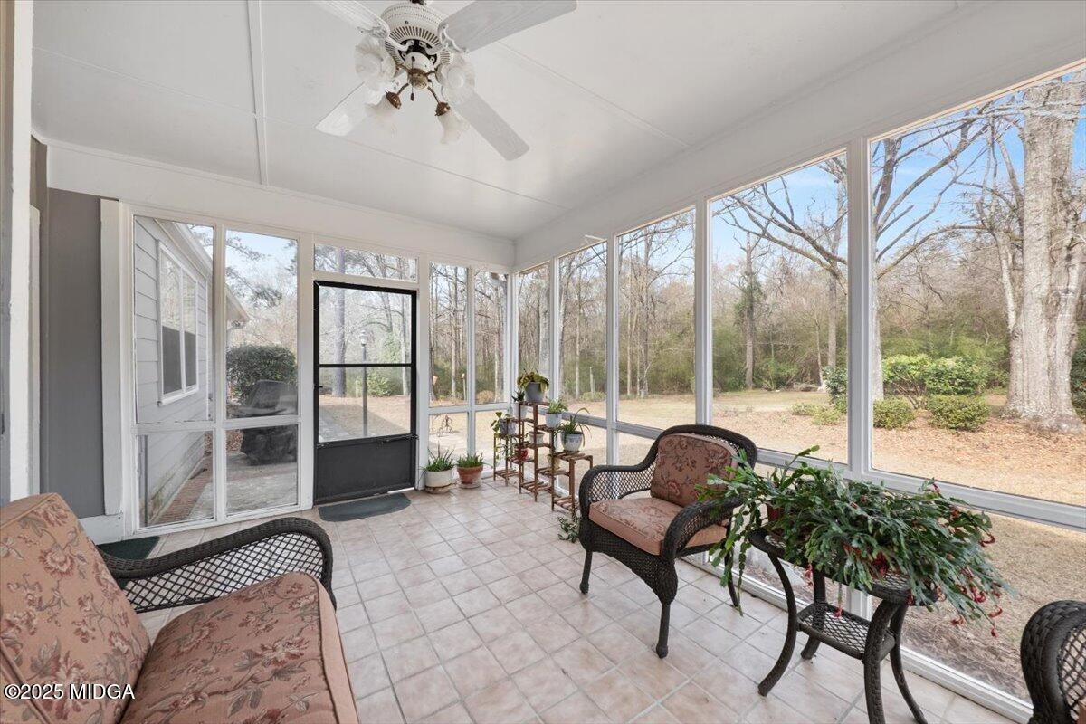 530 Stone Edge Road Macon, GA 31210 - Photo 31 of 45 Sunroom