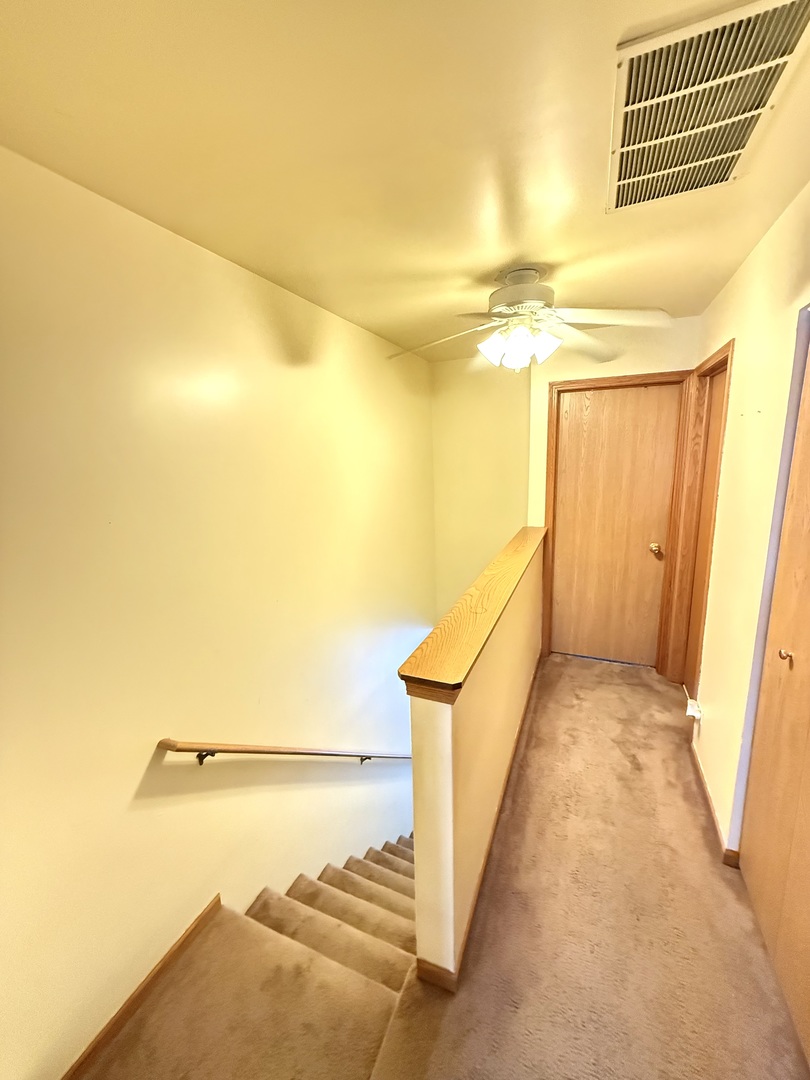 2524 Carrolwood Road Naperville, IL 60540 - Photo 17 of 19