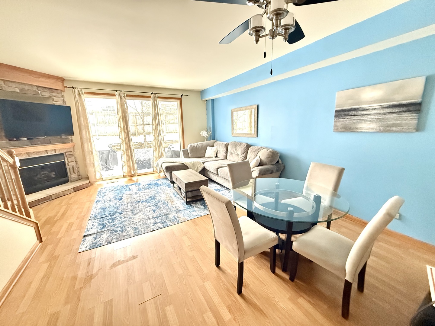 2524 Carrolwood Road Naperville, IL 60540 - Photo 2 of 19