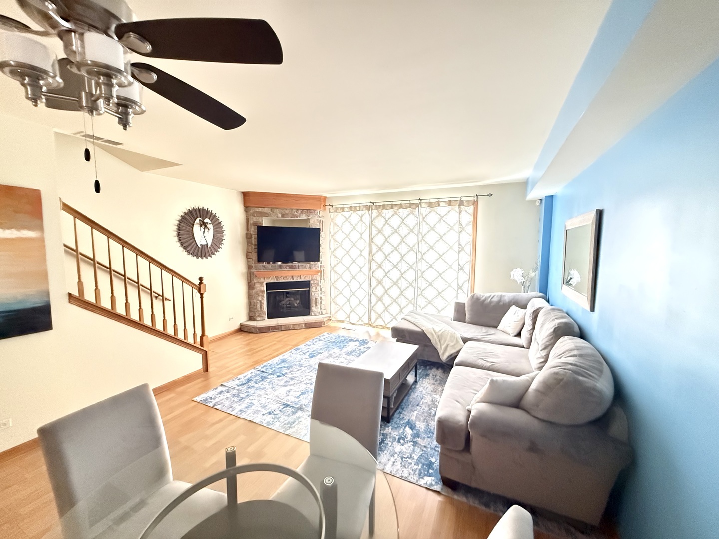 2524 Carrolwood Road Naperville, IL 60540 - Photo 3 of 19