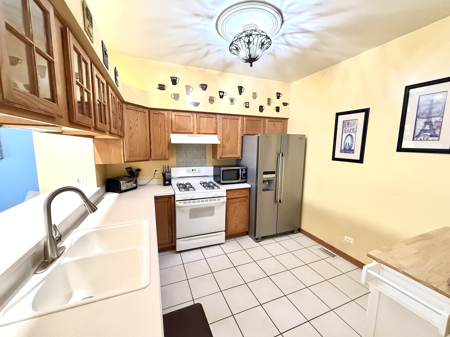 2524 Carrolwood Road Naperville, IL 60540 - Photo 6 of 19