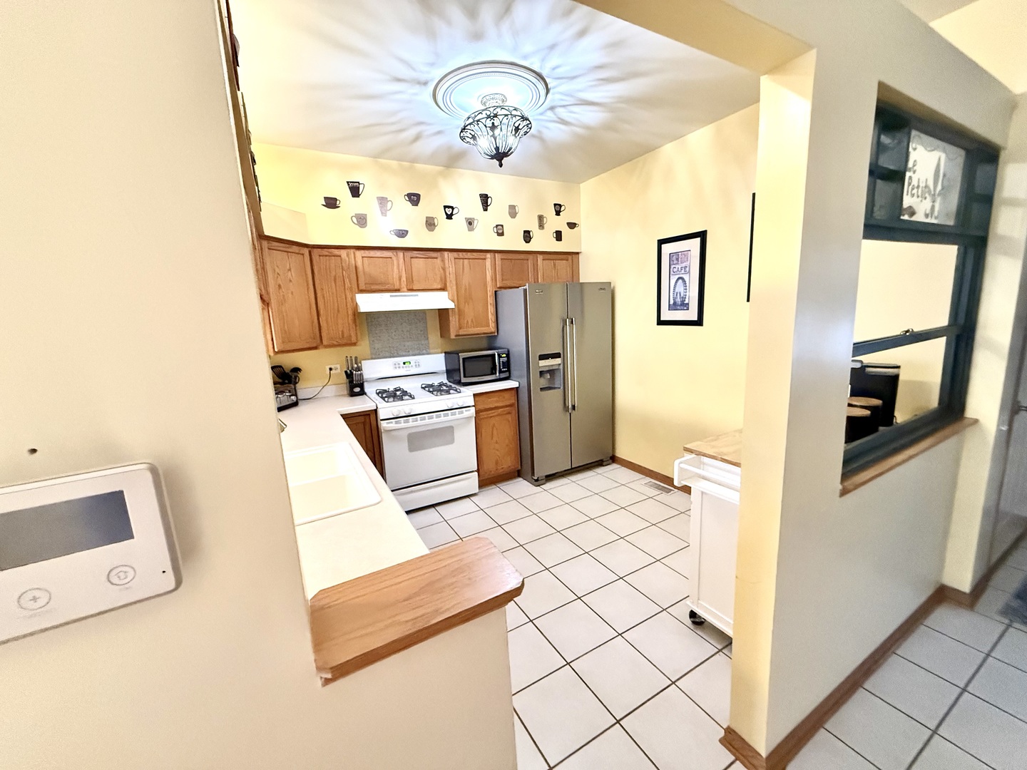 2524 Carrolwood Road Naperville, IL 60540 - Photo 8 of 19