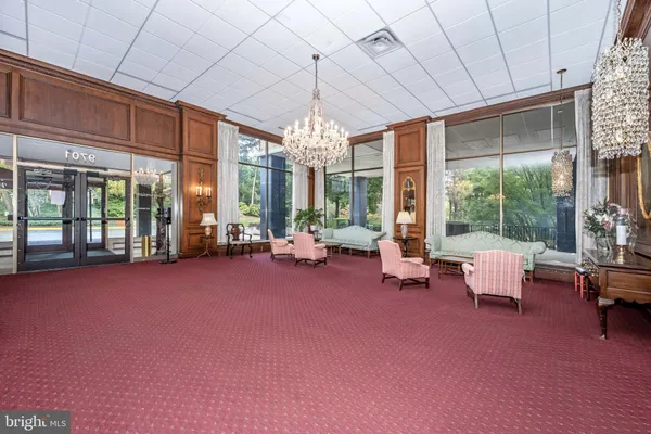 $275,000 | 9701 Fields Road, Unit 407, Gaithersburg, MD 20878