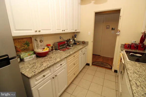 $275,000 | 9701 Fields Road, Unit 407, Gaithersburg, MD 20878