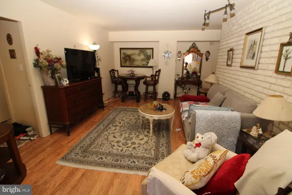 $275,000 | 9701 Fields Road, Unit 407, Gaithersburg, MD 20878