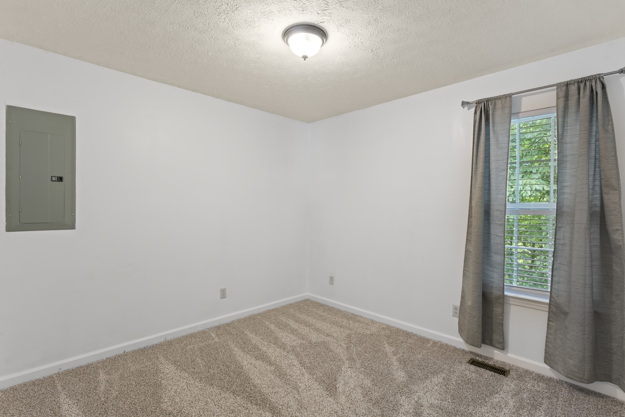 109 Payne Springs Road Dickson, TN 37055 - Photo 13 of 26 Gallery Image 13