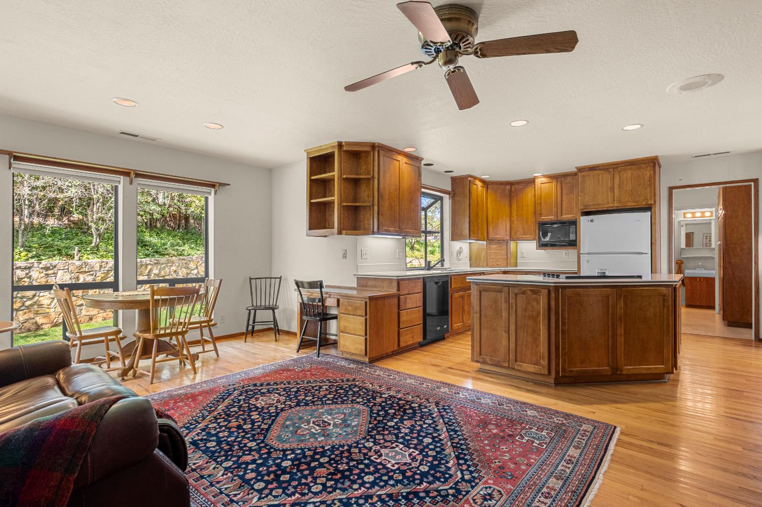 3099 Briw Road Placerville, CA 95667 - Photo 23 of 47 a living room with stainless steel appliances granite countertop furniture wooden floor and a rug