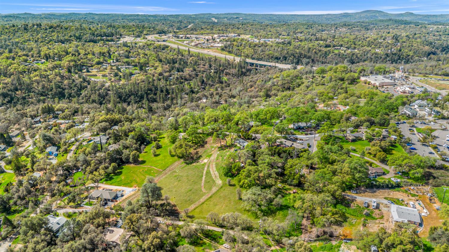 3099 Briw Road Placerville, CA 95667 - Photo 10 of 47 a view of a big yard with green space